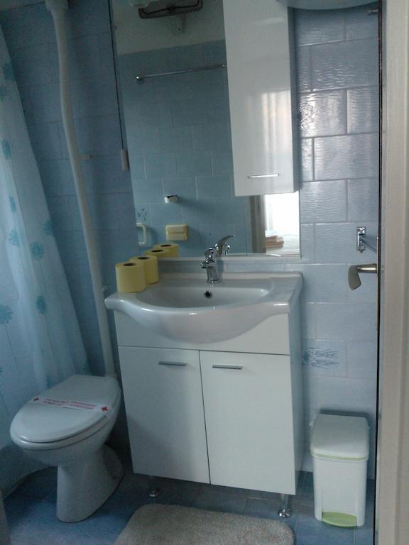 Apartments Anica Sobra Room photo