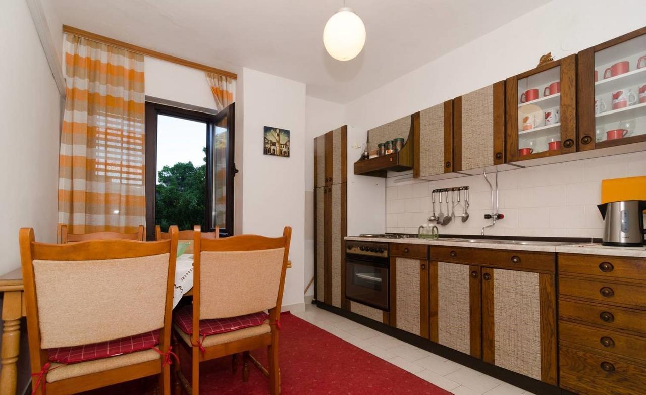 Apartments Anica Sobra Exterior photo