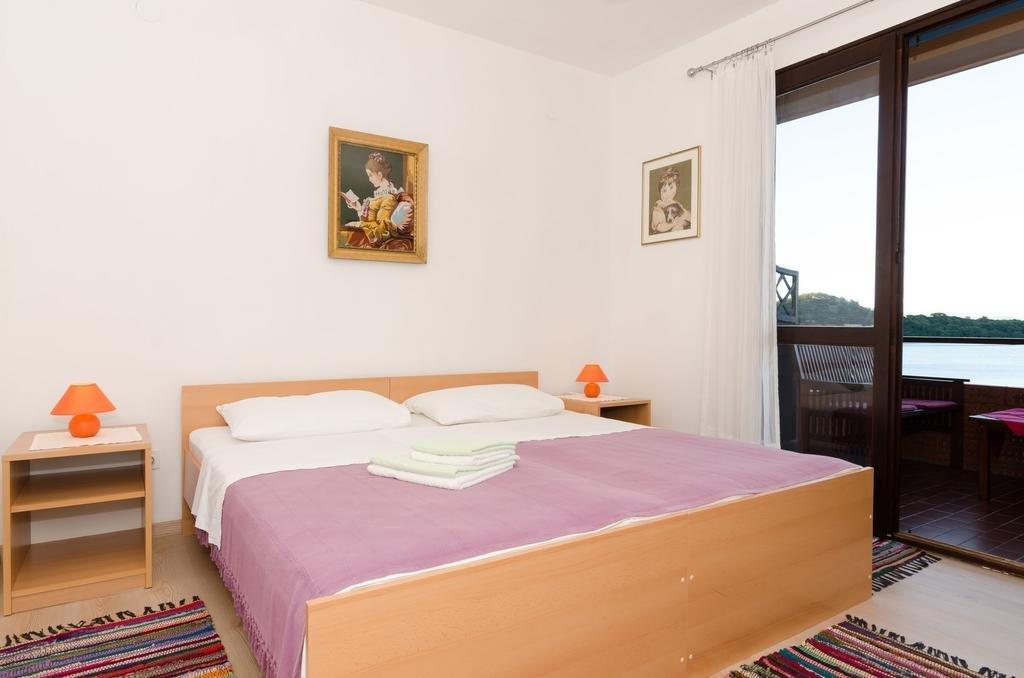 Apartments Anica Sobra Exterior photo