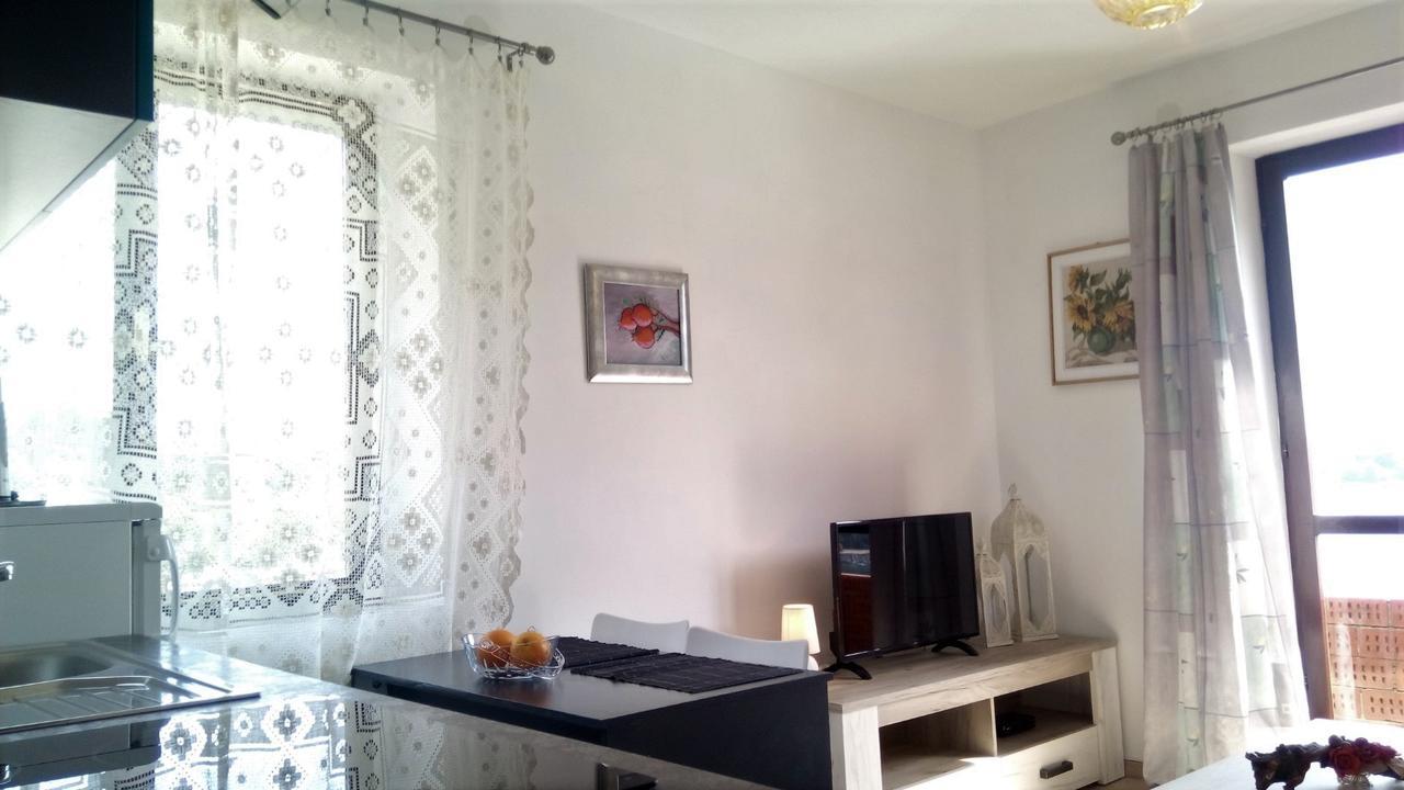 Apartments Anica Sobra Exterior photo
